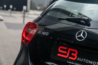 Mercedes-Benz A-Klasse Mercedes A-klasse A180 d Automaat Navi 18'' AMG Velgen - afbeelding nr 11