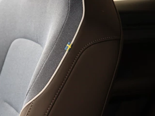 Volvo EX30 Volvo EX30 EXTENDED RANGE PLUS HARMAN KARDON GOOGLE MAPS CAMERA DAB+ - afbeelding nr 14