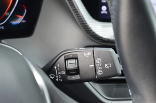 BMW 1 Serie BMW 1 Serie 120i High Executive Rijklaarprijs-Garantie Navigatie Led Sport interieur Airco - afbeelding nr 31