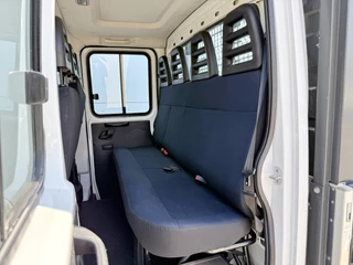 Iveco Daily Iveco Daily 35S16 2.3 Automaat Dubbele Cabine Trekhaak 3.5t Climate Control 7 Zitplaatsen Standkachel DC - afbeelding nr 7