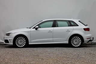 Audi A3 Audi A3 Sportback 1.4 E-Tron PHEV Attraction Pro Line Plus - 204 pk **Trekhaak - afbeelding nr 3