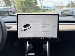Tesla Model 3 Tesla Model 3 Range Plus | Autopilot | Panorama | Leder | Navi | Autopilot | Panorama | Leder | - afbeelding nr 20