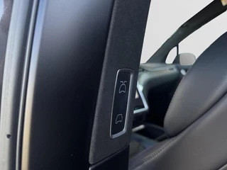 Tesla Model X Tesla Model X 75D 2017 | Enhanced Autopilot | 4x4 | Panodak | Trekhaak | 333pk - afbeelding nr 16
