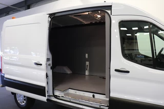 Ford Transit Ford Transit 2.0 TDCI 130PK L3H2 - EURO 6 - Airco - Navi - Cruise - € 14.900,- Excl. - afbeelding nr 9