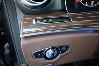 Mercedes-Benz E-Klasse Mercedes-Benz E-Klasse Estate 400 4M. Prem. Plus | 7 Zitplaatsen | Trekhaak | Stoel verwarming - afbeelding nr 16