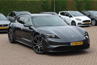 Porsche Taycan Sport Turismo 93 kWh