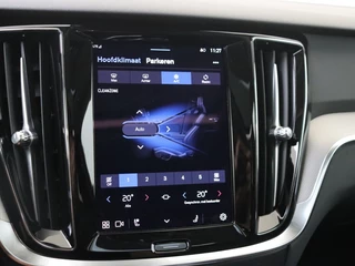 Volvo V60 Volvo V60 T6 AWD Plus Dark | Trekhaak | Panoramadak | Dodehoekdetectie | - afbeelding nr 27