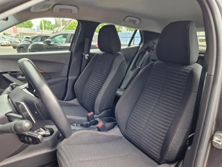 Peugeot 2008 Peugeot 2008 1.2 AUT 130Pk PureTech Allure Pack - afbeelding nr 21