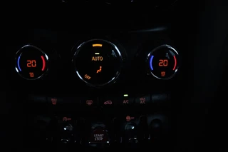 MINI One Mini Mini 1.5 One Pepper Automaat (NAVIGATIE, LED, STUURBEDIENING, CRUISE, MULTIMEDIA, 1e EIGENAAR, GOED ONDERHOUDEN) - afbeelding nr 16