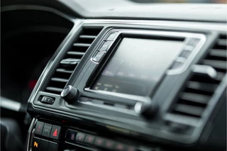 Volkswagen Transporter 2 Schuifdeuren, Trekhaak, Parkeersensoren, Apple/Android , All-in Rijklaarprijs - afbeelding nr 15