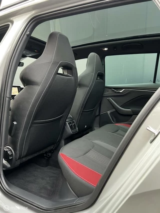 Škoda Kamiq Skoda Kamiq 1.5 TSI Monte Carlo DSG|virtual|Pano|Carplay|18” - afbeelding nr 32