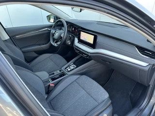 Škoda Octavia Škoda Octavia Combi 1.5 e-TSI 150pk Business Edition Plus - afbeelding nr 18