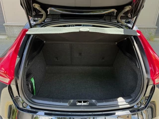 Volvo V40 Volvo V40 2.0 T2 |R-design Dif|Polestar|Digitaal|LED|Navi|Cruise - afbeelding nr 38