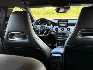 Mercedes-Benz GLA Mercedes-Benz GLA-klasse 180 Premium AMG WhiteArt - Iridium Silver - Nieuwstaat - afbeelding nr 3