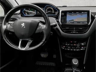 Peugeot 2008 Vol Automaat (PANORAMADAK, APPLE CARPLAY, NAVIGATIE, CAMERA, LEDER, STOELVERWARMING, SPORTSTOELEN, XENON, CLIMATE, CRUISE, NIEUWSTAAT) - afbeelding nr 7