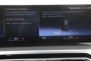 BMW 3 Serie BMW 3-serie 320e M Sport | Head-Up | Stoel & stuurverwarming |  Adaptive cruise | Sportstoelen | Adaptief LED | Sfeerverlichting | Camera | Carplay | Leder/Alcantara - afbeelding nr 26