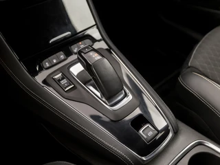 Opel Grandland X 229Pk Automaat (APPLE CARPLAY, GROOT NAVI, LEDER, 360 CAMERA, SPORTSTOELEN, TREKHAAK, CLIMATE, LED KOPLAMPEN, KEYLESS, NIEUWSTAAT) - afbeelding nr 10