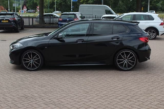 BMW 1 Serie BMW 1 Serie 118i Executive Ed. M Sport / Navigatie / Half leder / 19'' / Sportstoelen / Blackpack / Dakspoiler / Stoelverwarming / Cruise Control / Getint glas - afbeelding nr 7