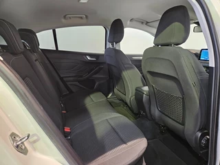Ford Focus Ford Focus 1.5 EcoBoost 150PK Titanium Business / NL Auto - afbeelding nr 26