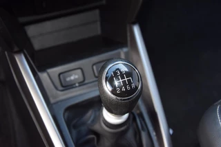 Suzuki Vitara Suzuki Vitara 1.4 Boosterjet Style Smart Hybrid | kunstlederen/alcantara bekleding | Parkeersensoren | Apple Carplay/Android Auto | - afbeelding nr 24