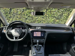 Volkswagen Passat Volkswagen Passat Variant 1.8 TSI HIGHLINE FACELIFT, PANO, NAVI, CRUISE, LEDER/ALCANTARA, ECC-AIRCO, DIGITAL, KEYLESS, ERGO-COMFORT, LICHTMETAAL 17