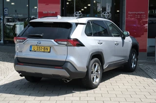 Toyota RAV4 Toyota RAV4 2.5 Hybrid 218PK Dynamic Automaat | Apple CarPlay & Android Auto - afbeelding nr 4