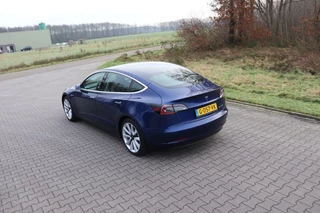 Tesla Model 3 Tesla Model 3 Long Range AWD 75 kWh dual motor leder memory seats autopilot panodak stoelverwarming v+a - afbeelding nr 32