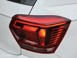 Volkswagen Polo Volkswagen Polo 2.0 TSI GTI Panorama/Keyless/Virtual/Beats/Camera - afbeelding nr 14