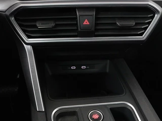 SEAT Leon SEAT Leon Sportstourer 1.4 TSI eHybrid PHEV FR Business Intense | Camera  | Stoel & Stuurverwarming | Trekhaak | Carplay | Full LED | Sfeerverlichting - afbeelding nr 29