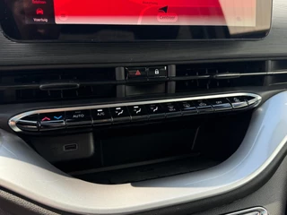 Fiat 500 Fiat 500 RED 42 kWh PANORAMADAK / NAVIGATIE / CARPLAY / ZO GOED ALS NIEUW - afbeelding nr 28