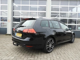 Volkswagen Golf Volkswagen Golf Variant 1.2 TSI Connected Series - afbeelding nr 2