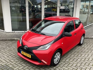 Toyota Aygo Toyota Aygo 1.0 VVT-i X-FUN AIRCO+TREKHAAK+5-DRS DEALER OH. - afbeelding nr 10