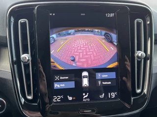 Volvo XC40 Trekhaak Panoramadak Vol Leder DAB Stoelverwarming Camera elek. Stoelen Led Koplampen Getint Glas NL Auto - afbeelding nr 23