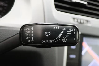Volkswagen Golf Volkswagen Golf 1.0 TSI Edition Airco, Navigatie, Bluetooth, Elektrisch Pakket, USB/AUX, 15'' - afbeelding nr 31