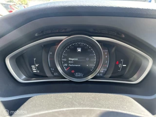 Volvo V40 Volvo V40 2.0 T2|Navigatie|Parkeersensoren|Digitaal Instrumentenpaneel - afbeelding nr 24
