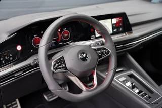 Volkswagen Golf Volkswagen Golf 8 GTI Clubsport | Pano | Matrix IQ | Alcantara | ACC | Rijdersauto Edition | Deep Black Pearl | Fabrieksgar. 2027 - afbeelding nr 25