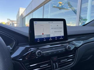 Ford Kuga Ford Kuga 2.5 PHEV Graphite Tech Edition 225pk | Driver Assistance Pack | Technology pack | Black Pack | Trekhaak afneembaar | Panorama dak | Winterpack | Verlengde fabrieksgarantie tot 06-2028 - afbeelding nr 24