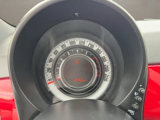 Fiat 500 Fiat 500 1.0 Hybrid Dolcevita 2022 ROOD | Panoramadak | Airco | Apple Car - afbeelding nr 14