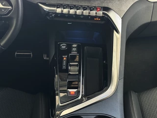 Peugeot 5008 Peugeot 5008 GT BLACK PACK 7P CAMERA NAVI I-COCKPIT LED ELEK.KLEP STOELVERW. LEER LED 2024 7PERS 7PERSOONS - afbeelding nr 25