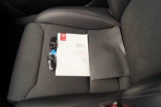 Tesla Model S - afbeelding nr 27