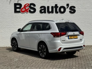 Mitsubishi Outlander Mitsubishi Outlander 2.0 PHEV Executive Edition Camera Navigatie systeem Cruise Led verlichting - afbeelding nr 17