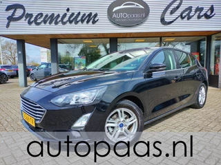 Ford Focus - 177994585-0