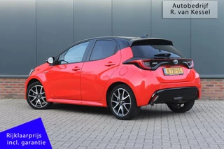 Toyota Yaris Toyota Yaris 1.5 Hybrid Launch Edition / Executive I JBL I 1e Eig. I NL-auto - afbeelding nr 2