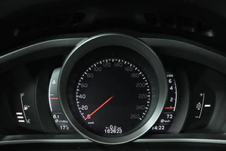 Volvo V40 Volvo V40 2.0 T2 Nordic+ | Stoelverwarming | Full LED |  Camera | Standkachel | Navigatie | Bluetooth | Climate control | Cruise control - afbeelding nr 21
