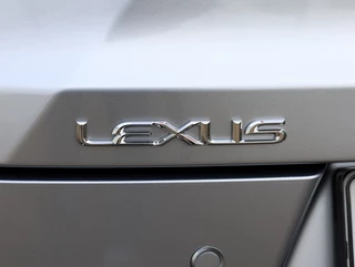 Lexus UX - afbeelding nr 38