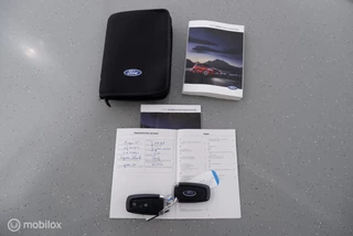 Ford Kuga Ford Kuga 2.5 PHEV 225 pk ST-Line NL-auto|nav|pdc|ecc|lmv19 - afbeelding nr 25