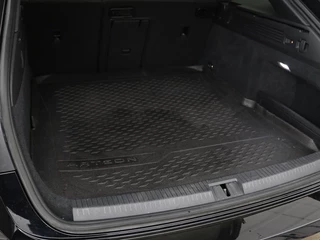 Volkswagen Arteon Volkswagen Arteon Shooting Brake 1.4 TSI eHybrid R-Line | Trekhaak | Stoelverwarming | Carplay | Leder/Alcantara | Adaptive cruise | Achterbankverwarming | Camera | Navigatie | Half leder - afbeelding nr 15