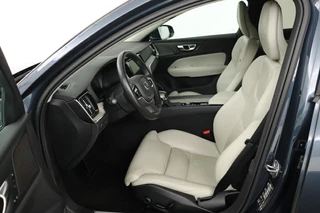 Volvo V60 Volvo V60 2.0 T4 Inscription | Trekhaak | Harman/Kardon | Stoel & stuurverwarming | Leder | Standkachel | Camera | Carplay | Full LED | Navigatie | Memory - afbeelding nr 4
