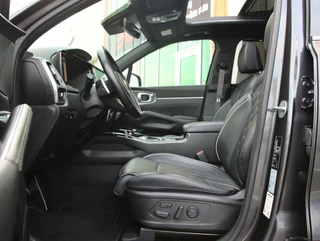 Kia Sorento Kia Sorento 1.6 T-GDI Plug-in Hybrid 4WD ExecutiveLine | Panoramadak - afbeelding nr 4