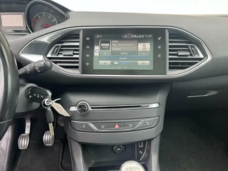 Peugeot 308 Peugeot 308 SW 1.2 Style/AIRCO/PANO/PARKS/CRUISE/APK/NAP - afbeelding nr 15